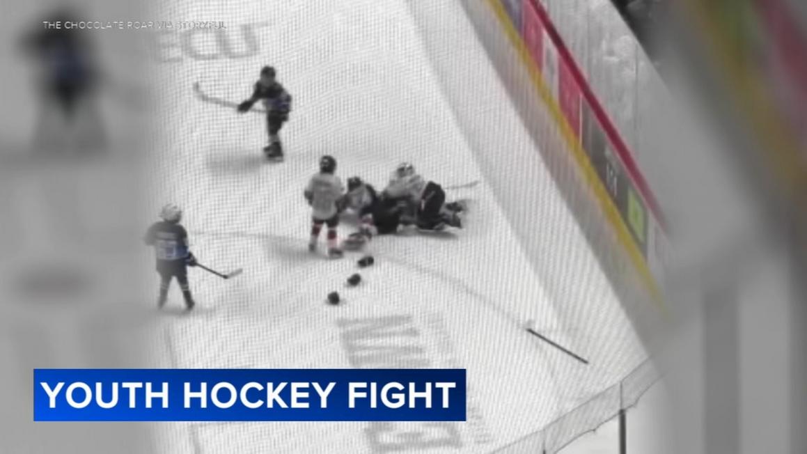 18392188 011226 wpvi youth hockey fight 10am vid