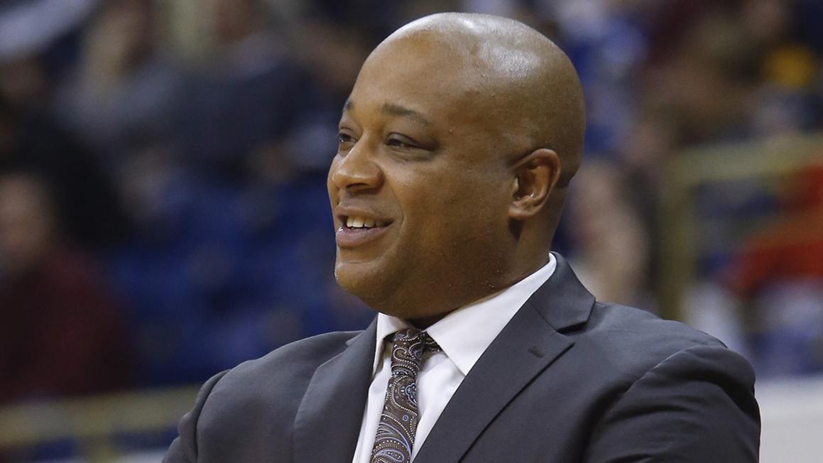 18397006 011326 wpvi bill courtney file photo AP img