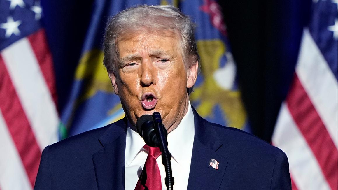 18409060 Trump Ford Mi img 2