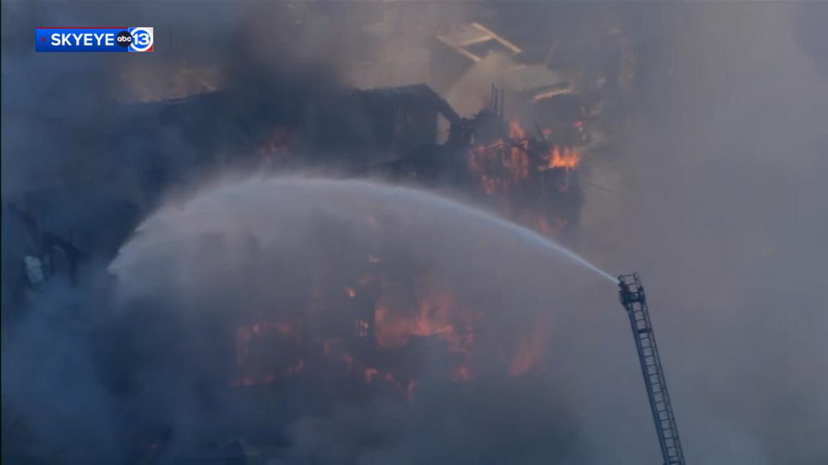 18409869 skyeye fire east fwy fairfield inn with bug img