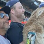 18417001 011626 kgo n1 bunny cafe sf img