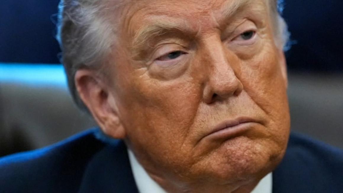 18420718 011726 wls n1 trump greenland fri pkg vid