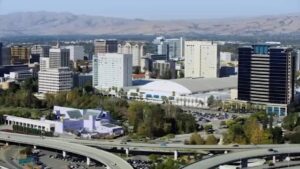 Đề xuất đánh thuế tỷ phú ở California gây chấn động Thung lũng Silicon