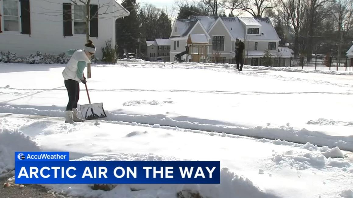 18434802 011926 wpvi snow clean up roads chad 4pm CC vid
