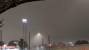 Các đội cấp cứu phía Bắc Houston chuẩn bị đối mặt với thời tiết đóng băng cuối tuần