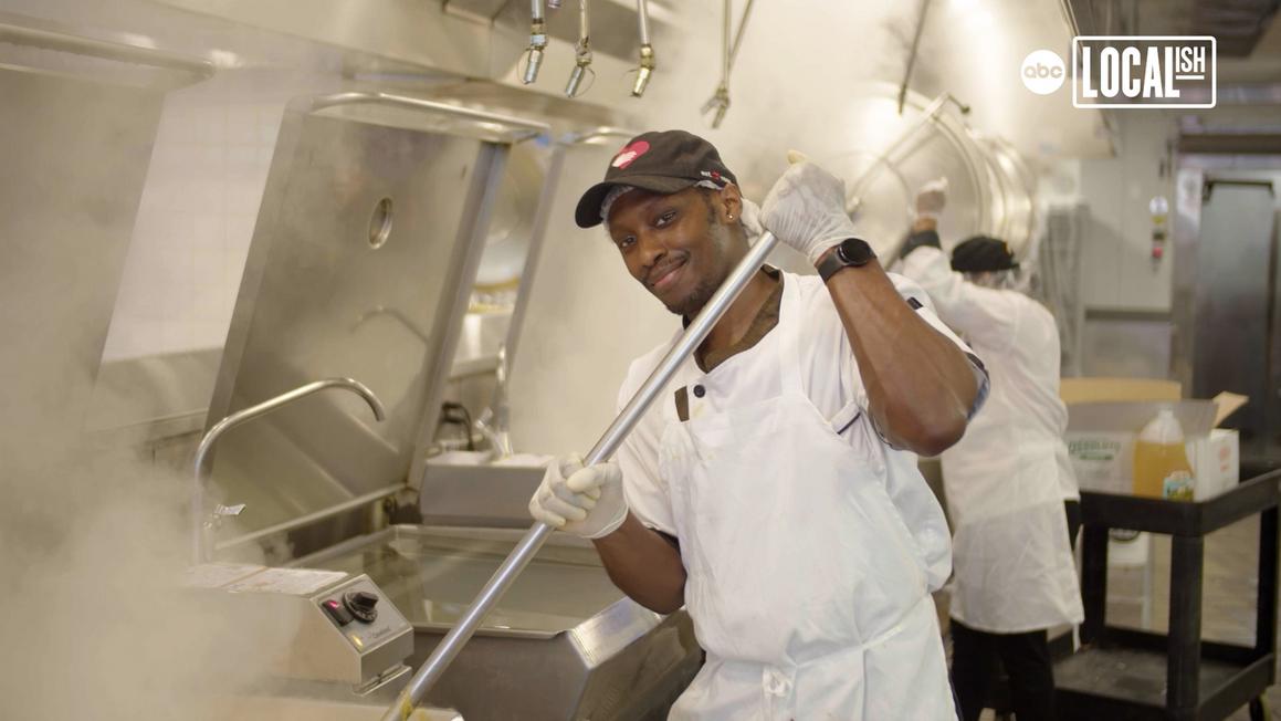 Tại God's Love We Deliver, Thành phần chính là Tình yêu 1 18508914 013026 localish AGD9189 GODSLOVEWEDELIVER 2 WABC