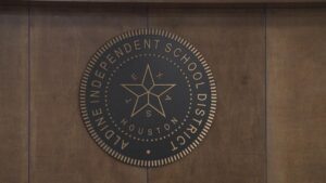 Học khu Aldine có thể đóng cửa thêm một trường học