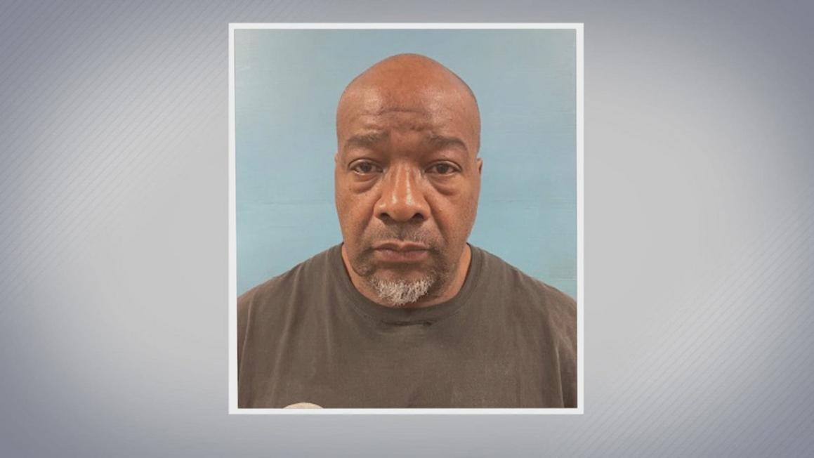 Tên tội phạm tình dục bị bắt vì hành vi khiếm nhã 1 23384143 76a6 414e b458