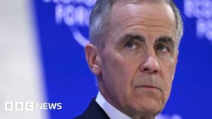 Tổng Thống Donald Trump 'đá xoáy' Thủ Tướng Canada trong bài phát biểu ở Davos 27 Tổng Thống Donald Trump ‘đá xoáy’ Thủ Tướng Canada trong bài phát biểu ở Davos