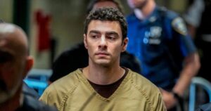 Người đàn ông giả làm đặc vụ FBI để tìm cách giải thoát tù nhân