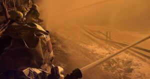 Tổng Thống Trump và Tổng Thống Zelenskyy lạc quan về thỏa thuận hòa bình Ukraine