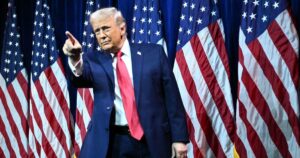 Tổng Thống Donald Trump Dự Báo Sẽ Bị luận tội Nếu Đảng Cộng Hòa Thua Bán Kỳ Tới