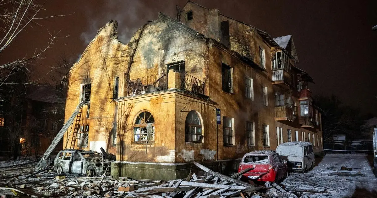 Nga tấn công Ukraine bằng tên lửa đạn đạo Oreshnik mới