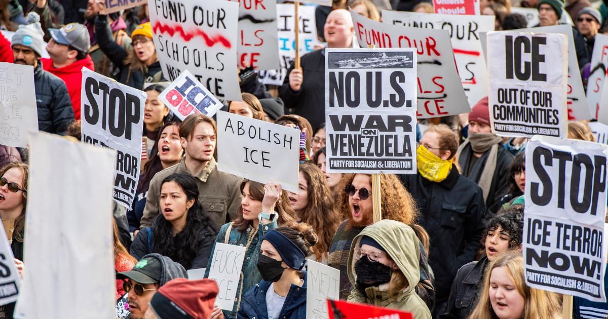 Các thành phố Mỹ chuẩn bị đối phó biểu tình chống ICE sau vụ nổ súng ở Minneapolis 1 260110 minneapolis protest ch 1350 a61688