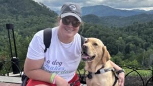 Tổng Thống Donald Trump đe dọa Iran về các cuộc biểu tình