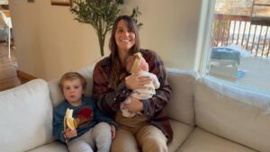 Căng thẳng tại Minneapolis sau vụ nổ súng liên quan đến nhân viên ICE 33 Căng thẳng tại Minneapolis sau vụ nổ súng liên quan đến nhân viên ICE