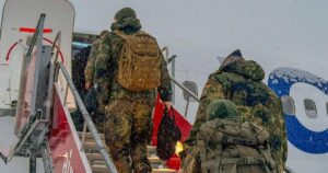 Châu Âu ‘vỡ trận’ với Tổng Thống Donald Trump về vấn đề thuế quan Greenland