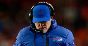 Buffalo Bills Sa Thải Huấn Luyện Viên Trưởng Sean McDermott Sau 9 Mùa
