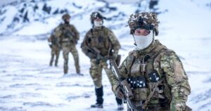 Điểm tin buổi sáng: Tổng Thống Donald Trump chỉ trích ‘sự ngu ngốc’ của Anh Quốc