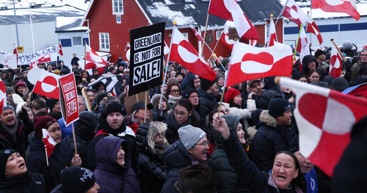 Cư dân Greenland lo ngại trước 'đề nghị' mua đảo của Tổng Thống Donald Trump 1 260121 greenland protest ea 1045 1e33ed