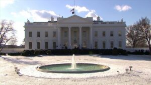 Tòa Bạch Ốc Đối Mặt Kiện Tụng Về Việc Xây Dựng Phòng Tiệc Mới