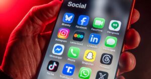 Phiên tòa lịch sử xét xử các công ty mạng xã hội lớn về cáo buộc gây hại cho trẻ em