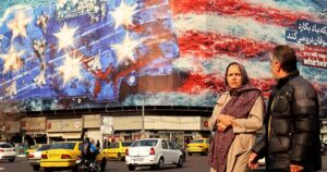 Tổng Thống Trump cảnh báo Iran: Thời gian không còn nhiều cho thỏa thuận hạt nhân, Hạm đội Mỹ sẵn sàng cho ‘bạo lực’