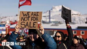 Tòa Bạch Ốc cân nhắc mua lại Greenland, có thể dùng quân đội