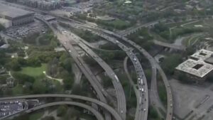 TXDOT Tiến Hành Tháo Dỡ Cầu Alabama Street Gần Trung Tâm Houston