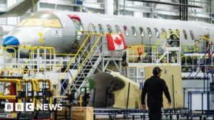 Tổng Thống Trump đe dọa áp thuế 50% lên máy bay Canada và các quốc gia bán dầu cho Cuba 12 Tổng Thống Trump đe dọa áp thuế 50% lên máy bay Canada và các quốc gia bán dầu cho Cuba