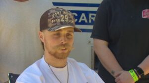 Lính cứu hỏa Texas bị thương sẽ được bồi thường sau khi dư luận lên tiếng