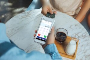 SaleQuick.com: Từ Gốc Rễ Địa Phương Đến Đổi Mới Toàn Quốc