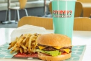 P. Terry’s Sắp Mở Quán Tại Webster