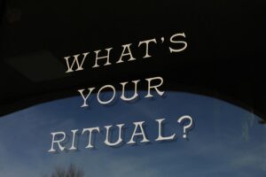 Saint Ritual khai trương cửa hàng 'phù thủy' tại Frisco 11 Saint Ritual khai trương cửa hàng ‘phù thủy’ tại Frisco