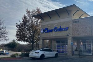 Khu trò chơi gắp thú Claw Galaxy khai trương tại Round Rock 14 Khu trò chơi gắp thú Claw Galaxy khai trương tại Round Rock