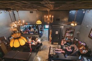 Tiệm xăm Artist's Grove dời đến địa điểm mới ở trung tâm Denton 21 Tiệm xăm Artist’s Grove dời đến địa điểm mới ở trung tâm Denton