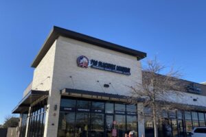 Trường Pro Black Belt Academy Mở Cửa Trở Lại tại McKinney