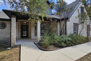 Khu dân cư Lake Georgetown Estates với nhà xây theo yêu cầu trên các lô đất lớn