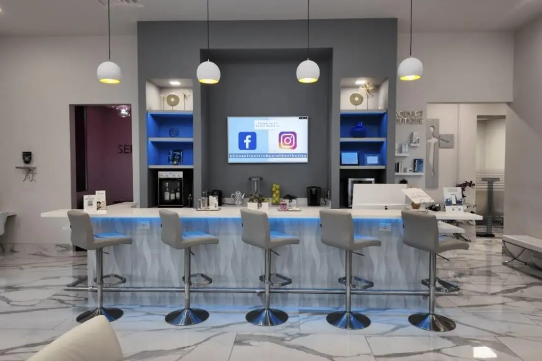 Consultants in Dental Aesthetics Kỷ Niệm 5 Năm Phục Vụ Tại Spring
