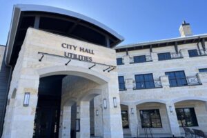 Buổi điều trần công khai về việc phân vùng của Buc-ee’s được lên lịch vào ngày 13 tháng Giêng