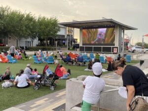 Gold Rush Sắp Mở Chi Nhánh Mới tại Baybrook Mall 17 Gold Rush Sắp Mở Chi Nhánh Mới tại Baybrook Mall