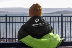 Zenith Trek ở Bastrop giới thiệu sản phẩm ‘lều cho đôi chân’