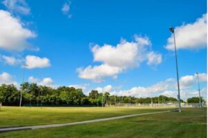 Katy Sẽ Bổ Sung Vạch Sân Pickleball Trên Hai Sân Tennis