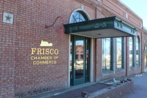 Phòng Thương mại Frisco dời đến văn phòng lớn hơn tại Rail District 13 Phòng Thương mại Frisco dời đến văn phòng lớn hơn tại Rail District