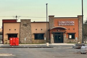 Nhà hàng LongHorn Steakhouse sắp khai trương tại Bastrop 14 Nhà hàng LongHorn Steakhouse sắp khai trương tại Bastrop