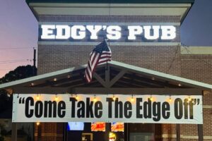 Quán bar Edgy’s Pub khai trương tại Cypress, Texas