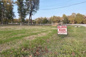 Tuyên bố tình trạng thảm họa, lệnh cấm đốt lửa được ban hành tại Hạt Bastrop