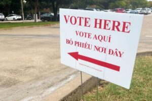 Các Vị Trí Hội Đồng Thành Phố và Thuế Tiêu Dùng trong Lá Phiếu Bầu ở Grapevine, Colleyville, Southlake, và Trophy Club