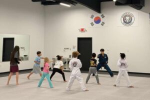 Trường Taekwondo Master Kang khai trương tại Humble