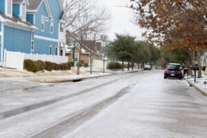 Không khí lạnh tràn về Dallas-Fort Worth, nhiệt độ xuống dưới 0 độ C 2 Không khí lạnh tràn về Dallas-Fort Worth, nhiệt độ xuống dưới 0 độ C